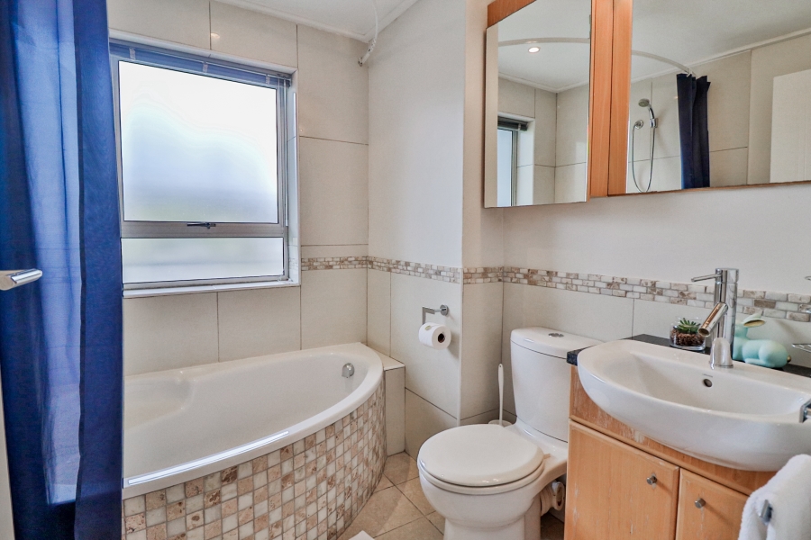 To Let 2 Bedroom Property for Rent in Walmer Eastern Cape